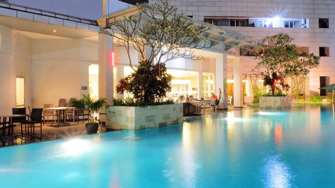 El Hotel Jacarta Exterior foto